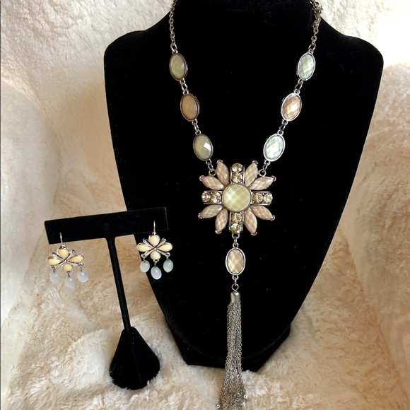 New York & Company Jewelry - New York and company necklace and earrings